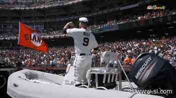 Watch: ‘Captain’ Brandon Belt Enters Oracle Park On A Boat, Throws First Pitch - Sports Illustrated