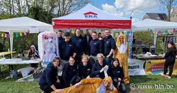 Paaseierenzoektocht en stralend lentezonnetje lokken 300 kinderen naar gemeentepark - Het Laatste Nieuws