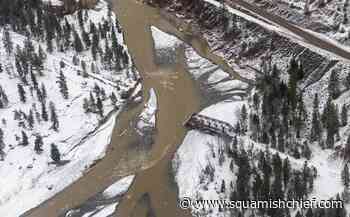 Cleaning up the debris from BC flooding, November 2021 - Squamish Chief