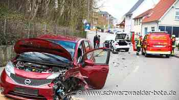 Unfall in Balingen - Zwei Verletzte nach heftigem Zusammenstoß - Schwarzwälder Bote