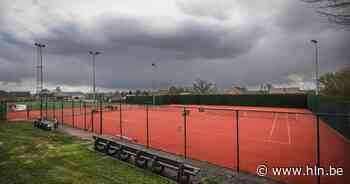 ZIEN. Tennisvelden van TC Riemst krijgen volledige opknapbeurt - Het Laatste Nieuws
