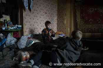 Ukraine digs in to fight Russia’s looming eastern offensive - Red Deer Advocate