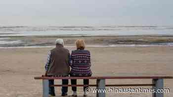 Love and Relationship Horoscope for April 11, 2022 - Hindustan Times