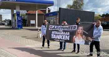 Vlaams Belang voert actie voor betaalbaar tanken | Schelle | hln.be - Het Laatste Nieuws