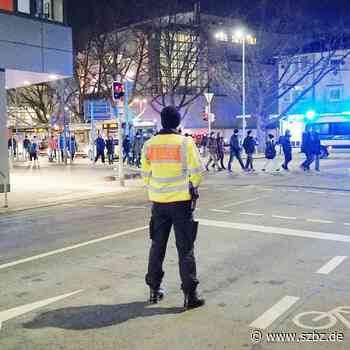Corona-Demos in Sindelfingen: Wie extrem ist der Spaziergang? - Sindelfinger Zeitung / Böblinger Zeitung