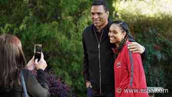 Tony Gonzalez's third act -- From HOF tight end to analyst to aspiring actor