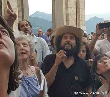Vinicio Capossela | “Quando Chiara Frugoni mi spiegò la Danza macabra a Clusone” - Zazoom Blog