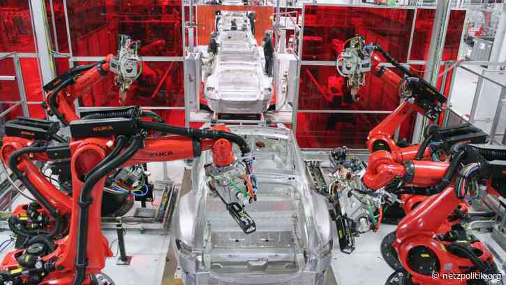 Tesla: Roboter auf Rädern