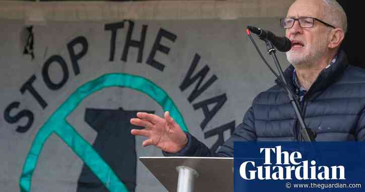 Corbyn will not regain Labour whip while endorsing Stop the War, suggests Starmer