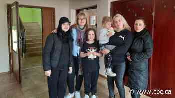 Edmonton's downtown Rotary Club offering support for Ukrainian refugees in Poland - CBC.ca