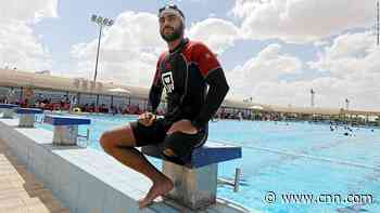 Egyptian swimmer breaks two Guinness World Records after losing his leg