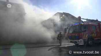 Erpe-Mere: achterbouw in de vlammen op na zware brand - TV Oost