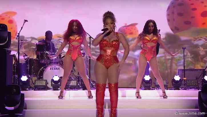 Watch Latto perform ‘Big Energy’ and ‘Sunshine’ on ‘Jimmy Fallon’