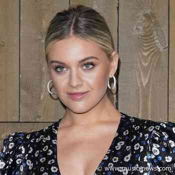 Kelsea Ballerini to co-host CMT Awards from home after testing positive for Covid-19
