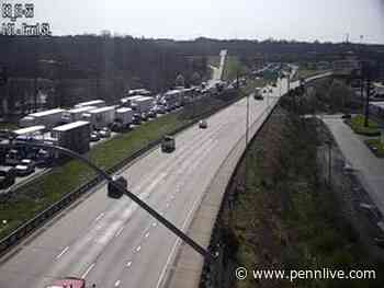 1 killed in crash that shut I-81 down in Dauphin, Cumberland counties: PennDOT - PennLive