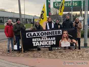 Vlaams Belang Brakel voert actie tegen hoge brandstofprijzen - NUUS