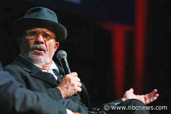 Playwright David Mamet claims on Fox News that teachers 'are inclined' toward pedophilia