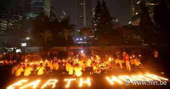 En plots wordt het pikkedonker: stad Antwerpen dooft één uur lang alle verlichting voor Earth Hour - Het Laatste Nieuws