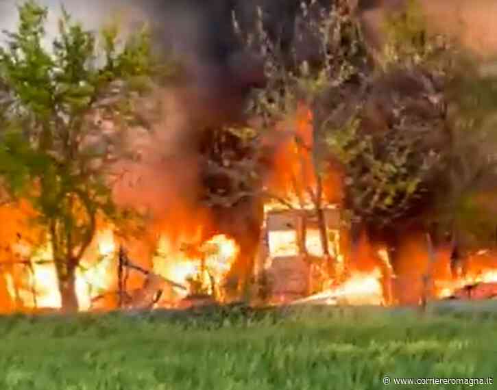 Bertinoro, prova ad uccidere una donna, poi tenta il suicidio e appicca il fuoco VIDEO GALLERY - CorriereRomagna