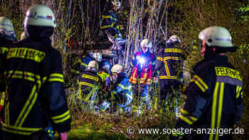 Unfall auf A44 bei Soest: Fahrer in Lebensgefahr - Hubschrauber landet auf Autobahn - soester-anzeiger.de