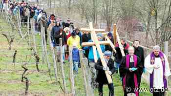 Ökumenische Prozession am Karfreitag in Seitenroda