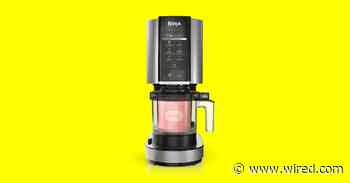 This Countertop Ice Cream Machine Churns Out Tasty Frozen Treats