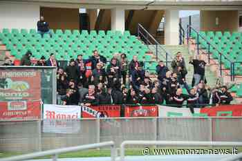 Cosenza - Monza, il racconto della trasferta in Calabria con i ragazzi della Curva Pieri: 'Quell'applauso all'aeroporto ai nostri ragazzi ea Galliani, un dettaglio che mi ha colpito...' - Monza-News