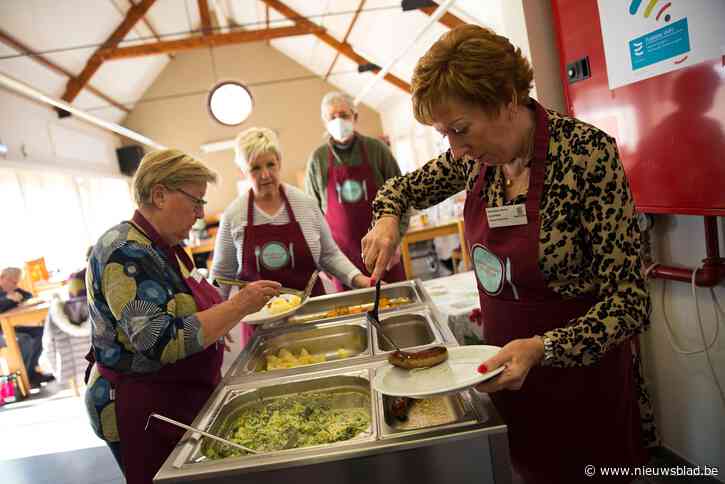 Dorpsrestaurant viert vijfde verjaardag met Gentse waterzooi