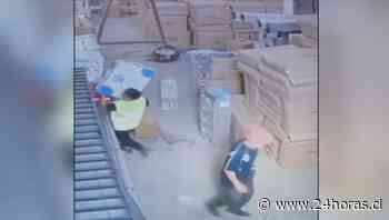 Saquearon 3 veces una fábrica familiar en 12 horas: Detenidos quedaron libres el mismo día - 24Horas.cl