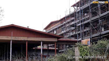 VIDEO | L'ex scuola resta avvolta dal degrado, mentre venti famiglie sognano ancora quella casa in autorecupero