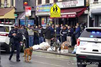 At least 5 people shot at New York subway station