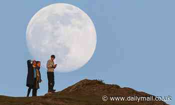What is a Pink Full Moon? Lunar phase set to dominate sky over Easter weekend
