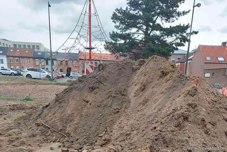 Fiberklaar ‘verinneweert’ speelplein maar herstelt het ook weer