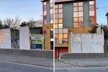Boarded-up Kings Langley office branded 'dangerous' by resident - Watford Observer