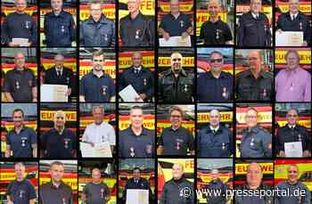 FW Ratingen: Besondere Ehrungen bei der Feuerwehr Ratingen - Coronastyle