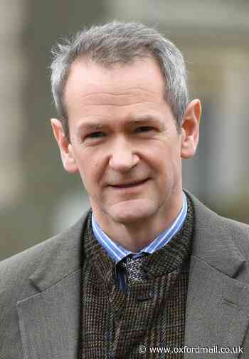Oxford comedian, singer and presenter Alexander Armstrong is looking for a new co-host - Oxford Mail