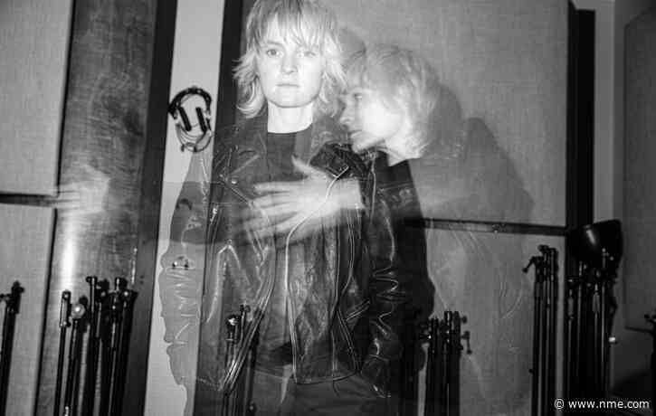 Listen to Billy Nomates emotive new track ‘Blue Bones’