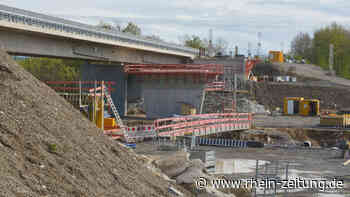 Arbeiten an Ahrbrücke im Zeitplan: Wann auf der B 9 bei Sinzig wieder freie Fahrt ist - Rhein-Zeitung