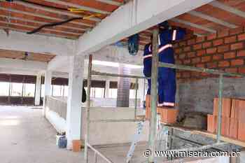 Prefeitura de Juazeiro inicia reforma da Biblioteca Pública, com um investimento de R$860 mil - Site Miséria