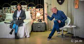 Die Theatergruppe Rampenfieber aus Bonn fiebert ihrer Premiere entgegen: Mit dem Hotelzimmer auf Zeitreise - General-Anzeiger Bonn