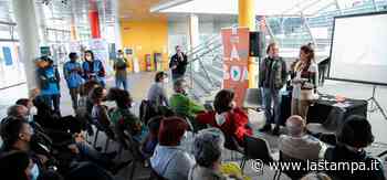 Doveva raccontare con foto l’integrazione a Cuneo: “Ma in quel quartiere è difficile trovarla” - La Stampa