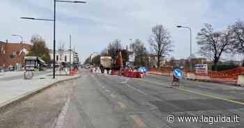 Cuneo, spartitraffico in corso Francia - La Guida - LaGuida.it