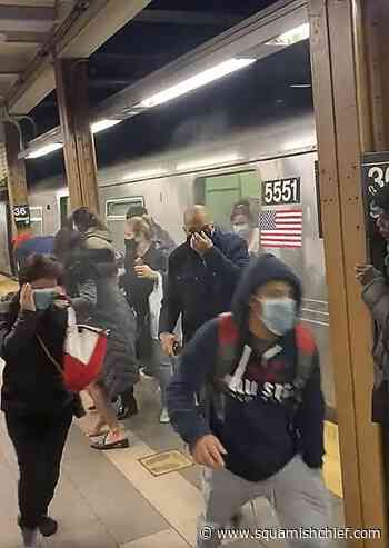 Gunman opens fire on Brooklyn subway; at least 10 shot - Squamish Chief