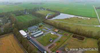 Tegels knappen van de muur en scheuren worden dikker in Den Ham, maar Vitens geeft niet thuis: 'De geest is uit de fles' - Tubantia