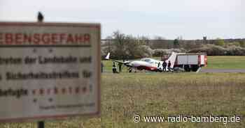 Bruchlandung am Flugplatz im Kreis Erlangen-Höchststadt