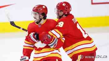 Tkachuk's hat trick powers Flames' furious 3rd-period comeback to defeat Kraken