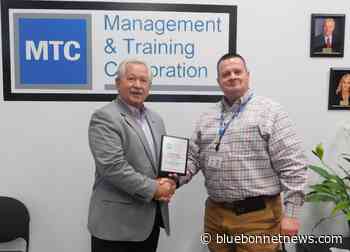 Reynolds honored by Oliver J. Bell Unit in Cleveland - Bluebonnet News