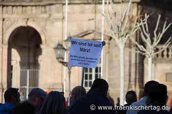 In Coburg protestieren weiterhin Spaziergänger gegen die Corona-Politik. - Fränkischer Tag
