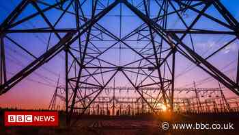 Ukrainian power grid 'lucky' to withstand Russian cyber-attack