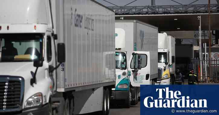 Mexican truckers blockade border crossings over Texas inspection delays